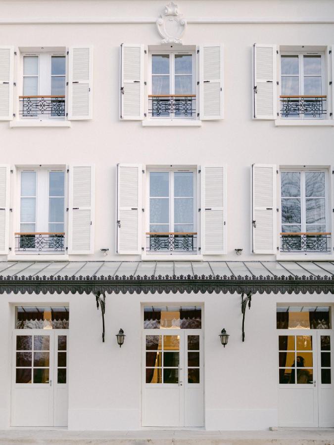 Chateau Des Hauts De Provins Hotel Champcenest Esterno foto