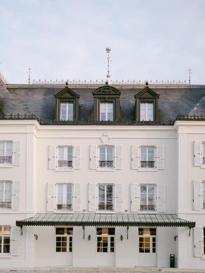 Chateau Des Hauts De Provins Hotel Champcenest Esterno foto